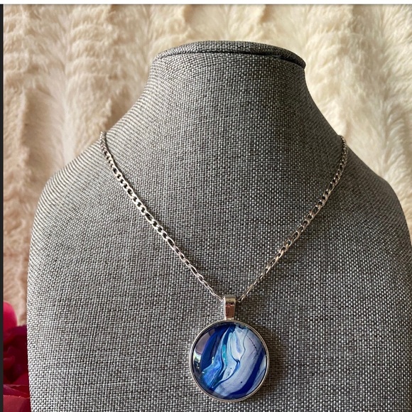 Jewelry - Hand painted Abstract Acrylic fluid art round bezel pendant necklace blue white